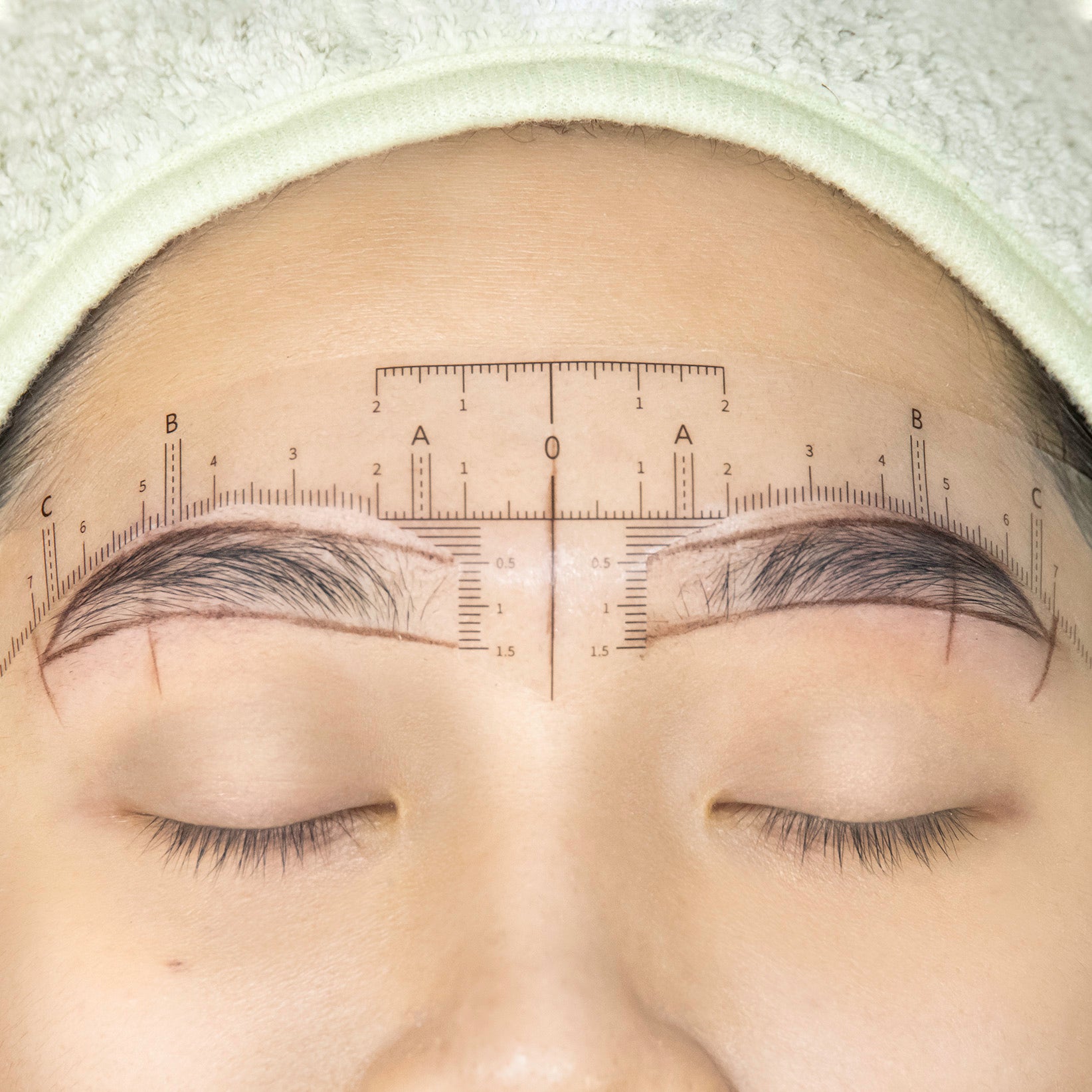 Abdo Eye Ruler Curacoro - Eyebrow Ruler Sticker – CURACORO CA