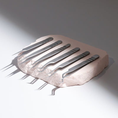 DreamCatcher Slim Boost Tweezer – Light Grip Lash Tweezer | Curacoro