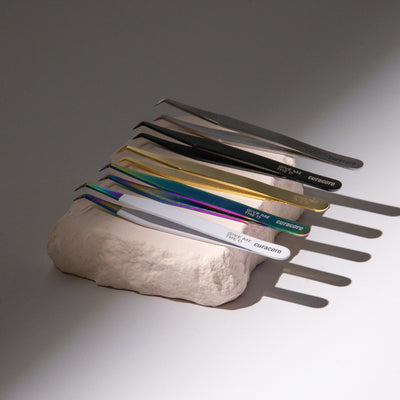 Give Me The D Tweezer