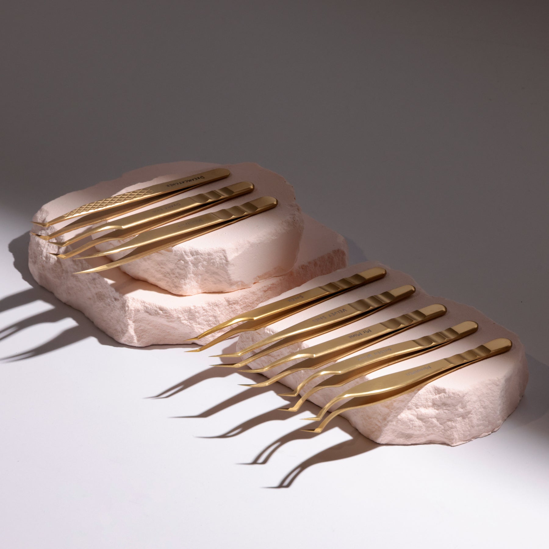 Golden Bloom Tweezer