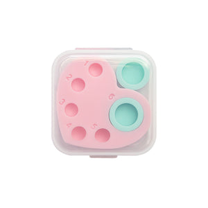 Heart Silicon Palette for Lash Lift inside of its box.