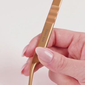 L-Shaped 90° Tweezer - Drama Kiss