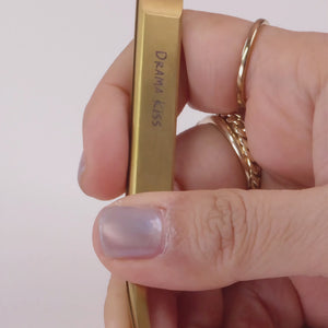 L-Shaped 90° Tweezer - Drama Kiss