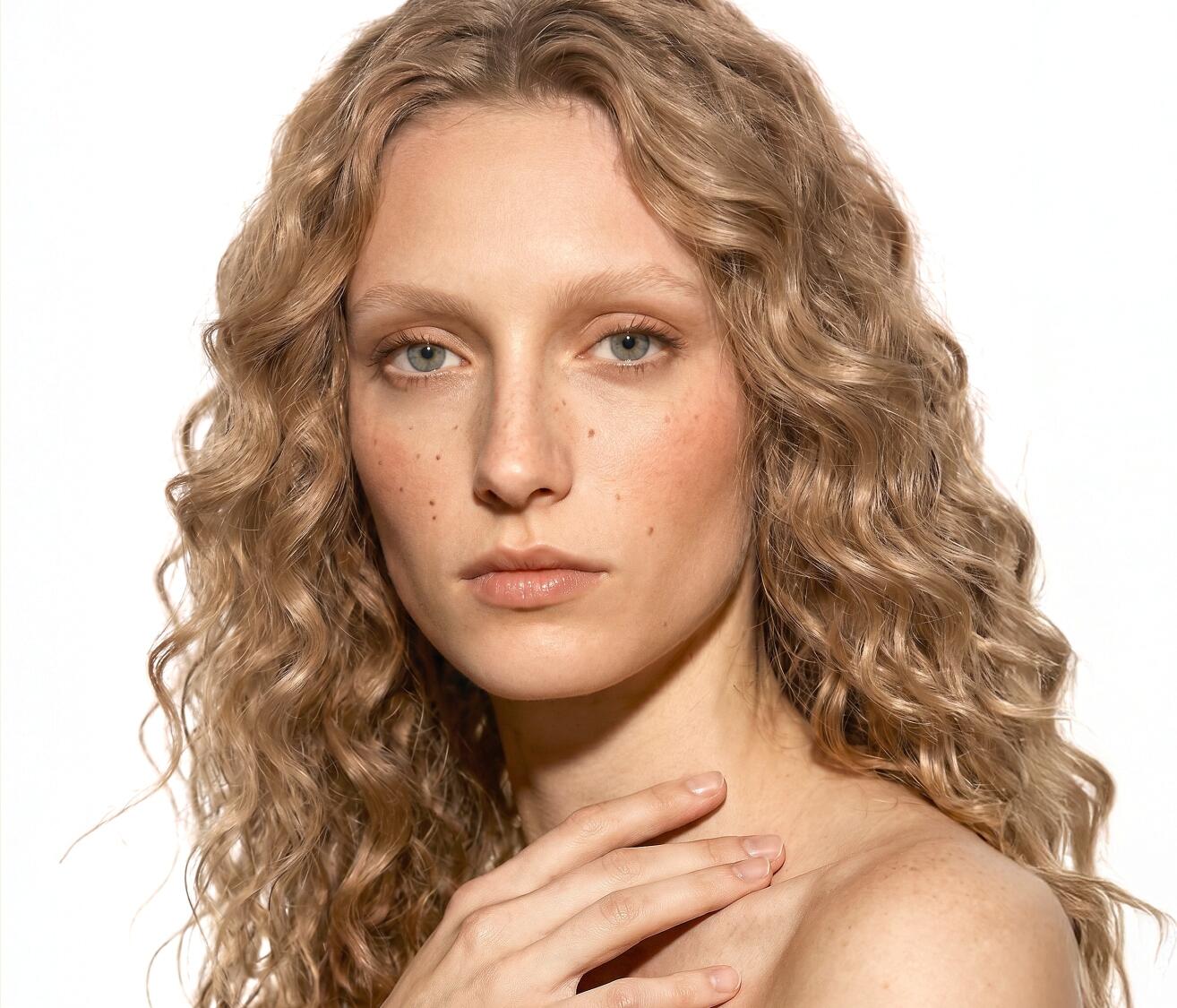 Bronsun Nude Range Eyebrow and Eyelash Cream Dye - Light Brown 