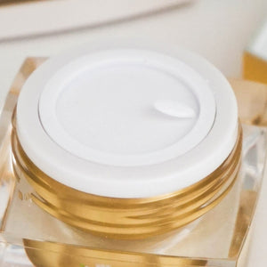BrowXenna® White Contour paste bottle with lid, close-up view